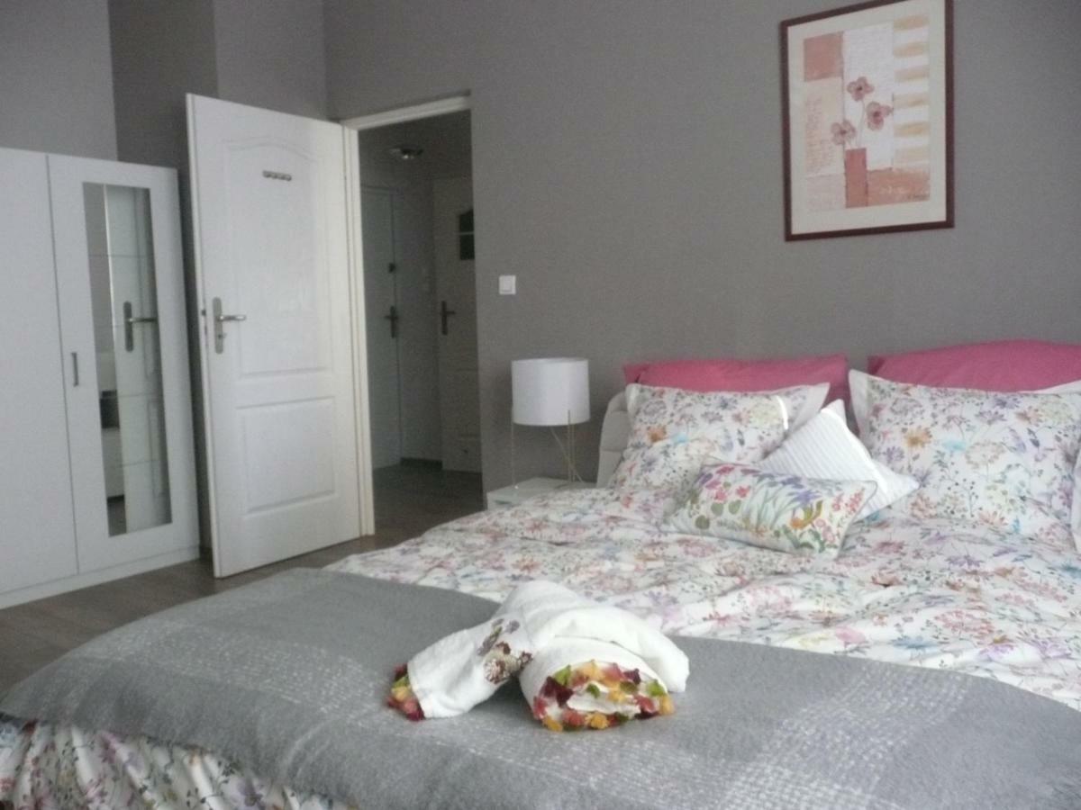 Sunny Wisla River Apartment วอร์ซอ ภายนอก รูปภาพ